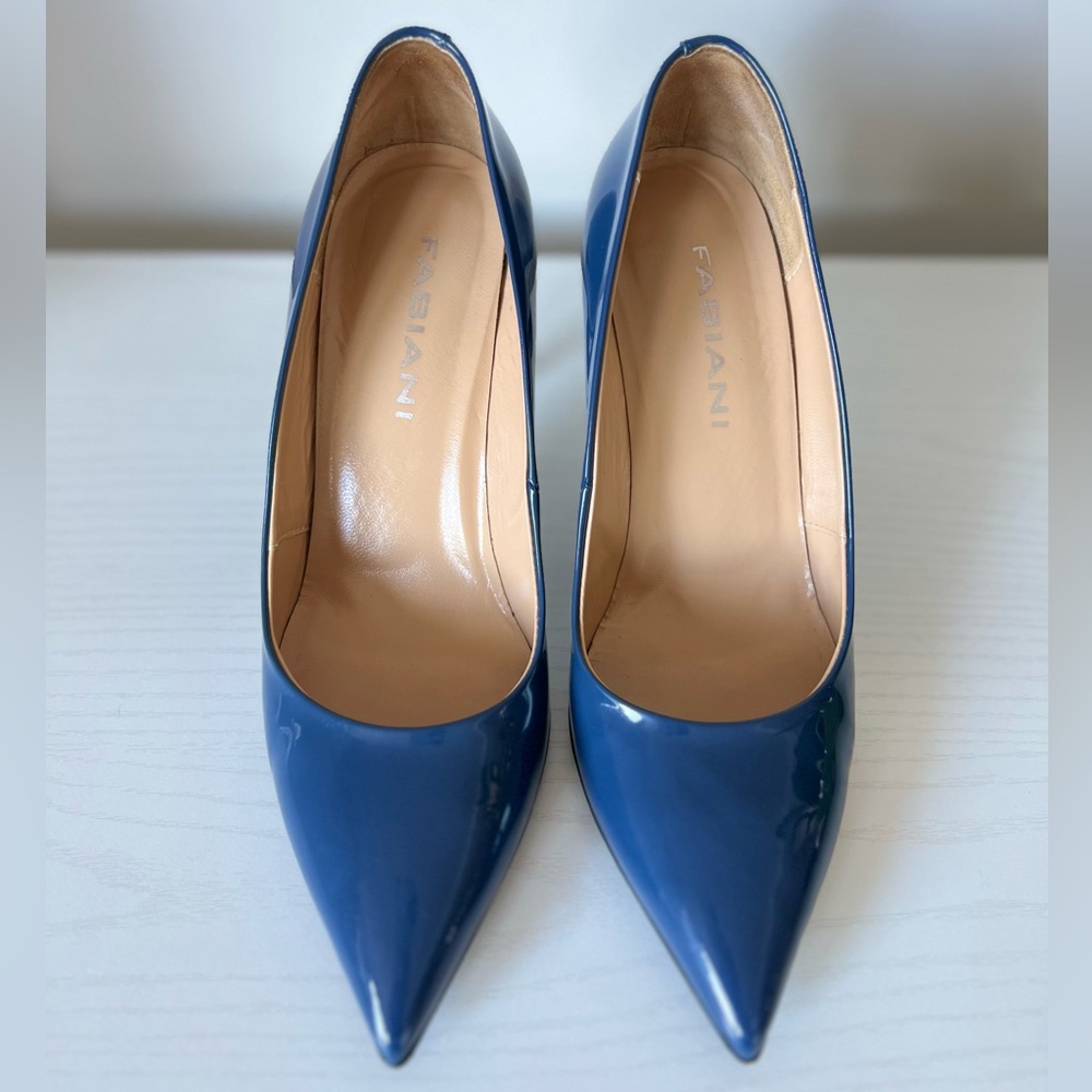 Fabiani Navy Patent Leather Pumps EU 37 US 6.5 Made in Italy